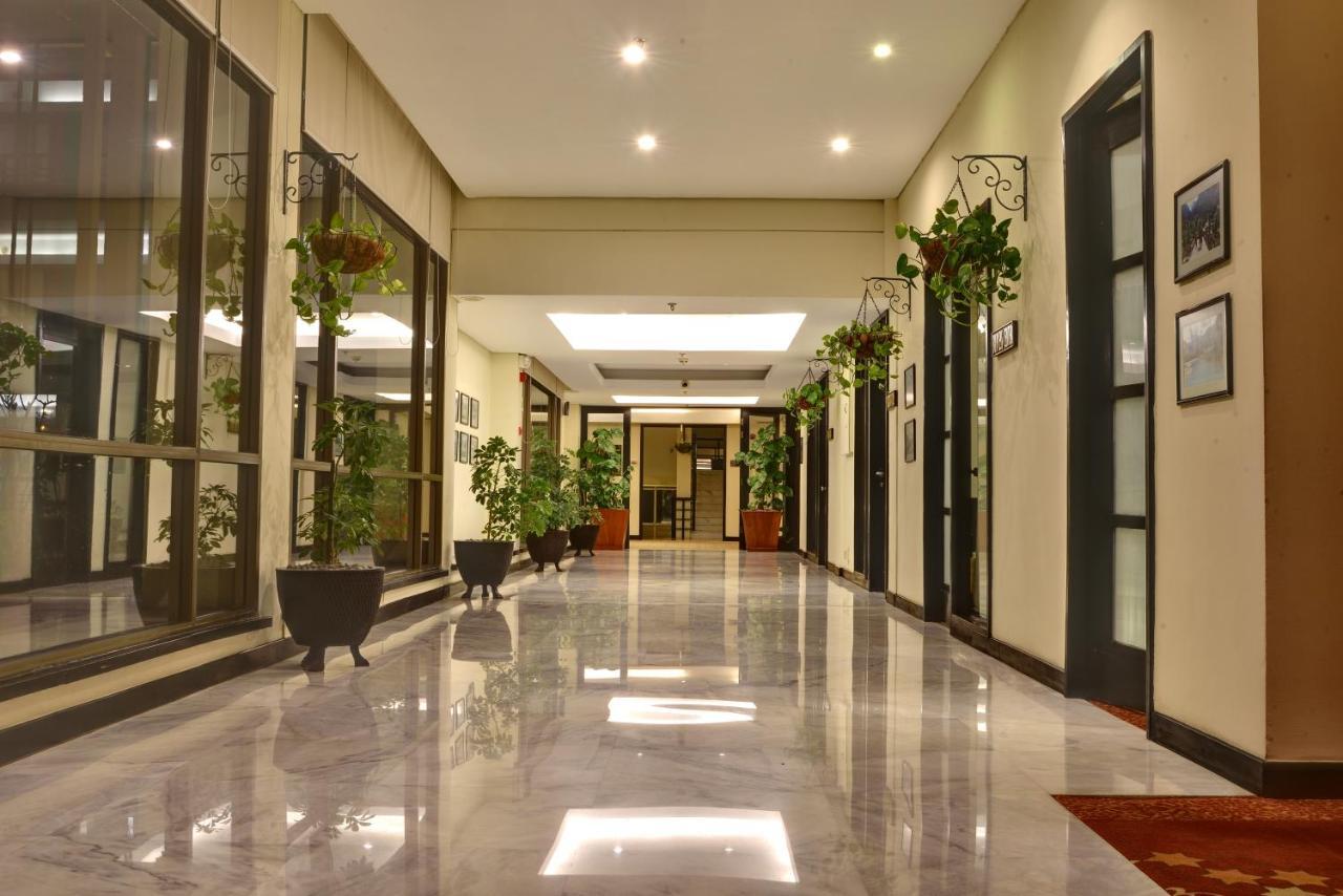 Pearl Continental Hotel, Muzaffarabad Exteriér fotografie