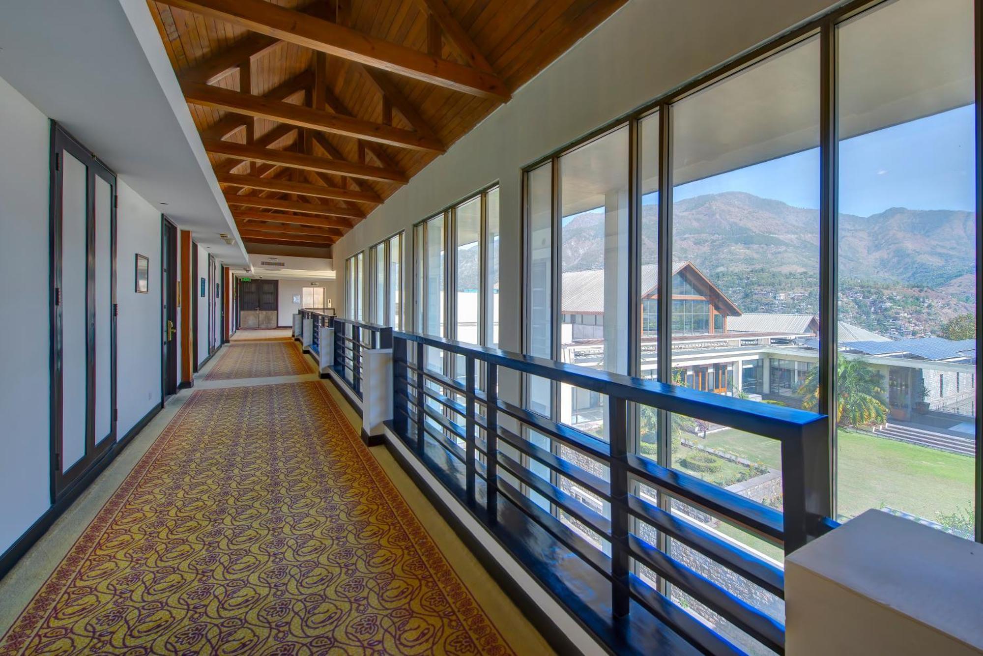 Pearl Continental Hotel, Muzaffarabad Exteriér fotografie